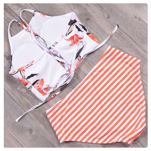 LAST 1 (size 6-8) (5⭐) The Navegar Bikini - Picture 4 of 7